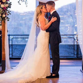 New Hope Pennsylvania Wedding Photos at The River House at Odette’s EBCW-44