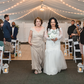 Central Jersey wedding photograph at Basking Ridge Country Club KQBC-14