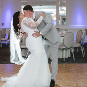 Central Jersey wedding photograph at Basking Ridge Country Club KQBC-26