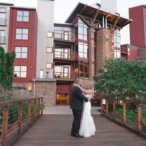 PA wedding photographers at Bear Creek Mountain Resort MRPO-38